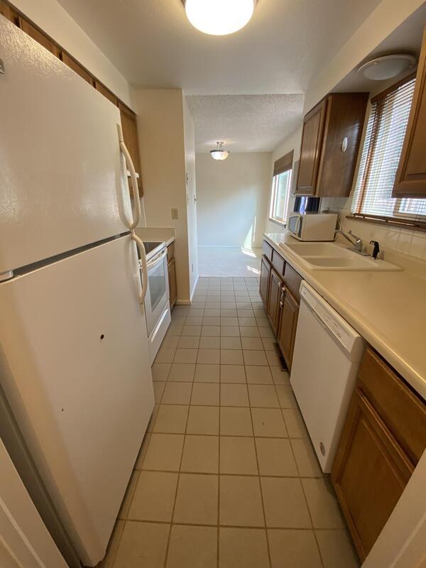 Building Photo - 2551 Sagebrush Ave