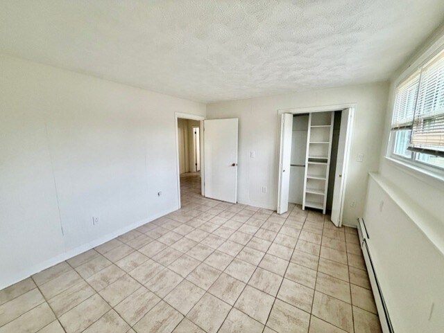 Building Photo - 900 Lexington St