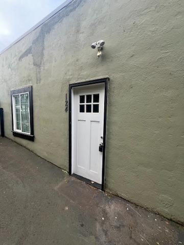 Building Photo - 122 SE Harlow Ave