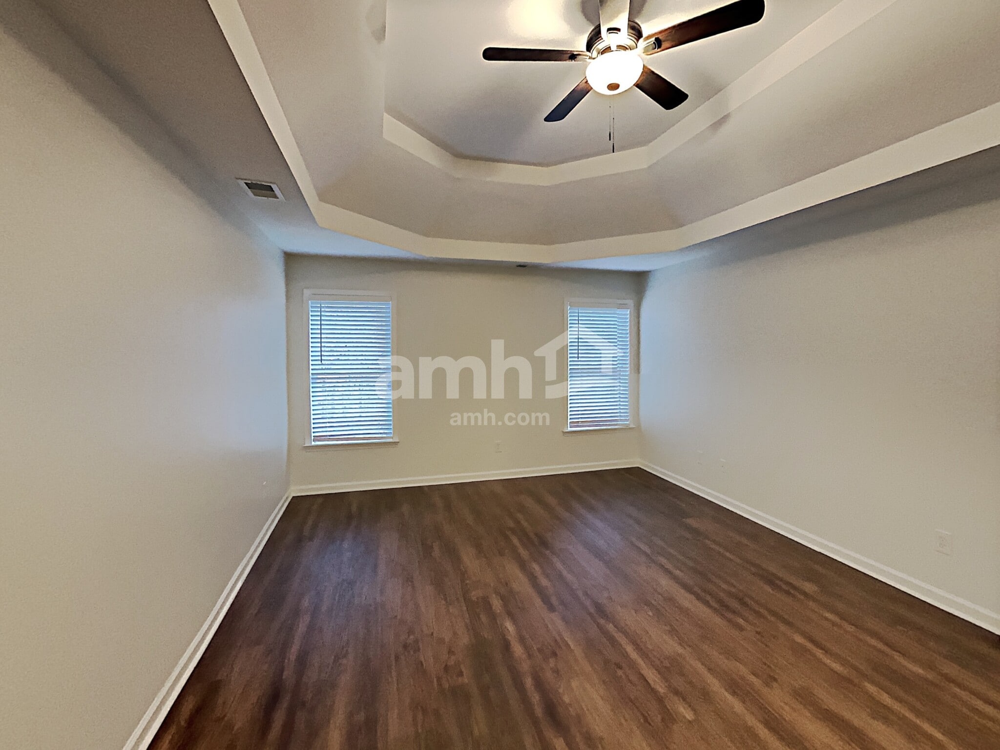 Building Photo - 503 Oriole Farm Trail