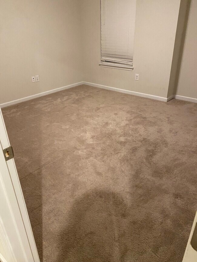 Building Photo - 5508 Loneleaf Way