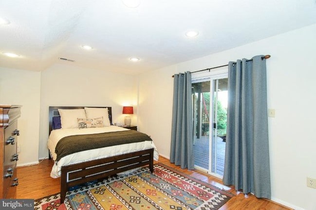 Building Photo - 7707 Old Woodstock Ln