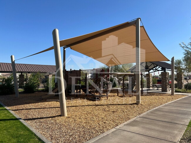 Building Photo - 14274 W Bronco Trl