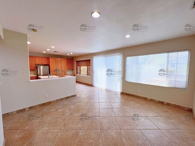 Building Photo - End unit 4 Bedroom House Available Now in ...