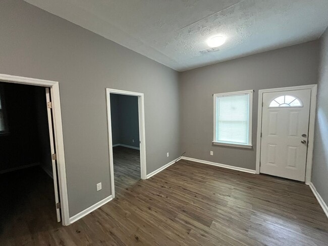 Building Photo - Twelfth Avenue 3405 HOUSE