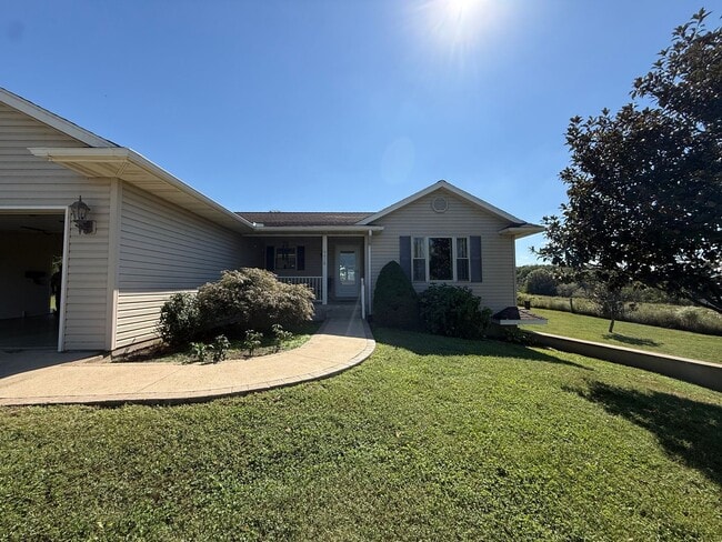 Building Photo - 19478 Kelsay Rd