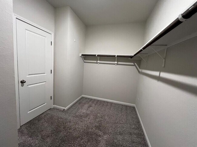 Building Photo - 1509 Deering Run