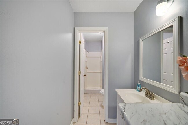 Building Photo - 3599 Woodbriar Cir