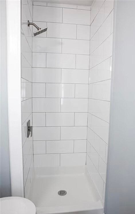 Building Photo - 410 Atwell Dr