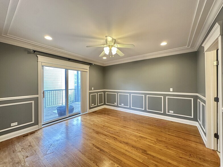 Building Photo - 3721 N Clifton Ave