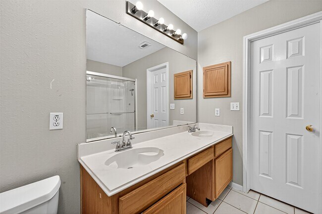 Building Photo - 8827 Boulder Springs Dr