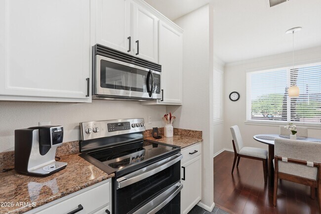 Building Photo - 7009 E Acoma Dr