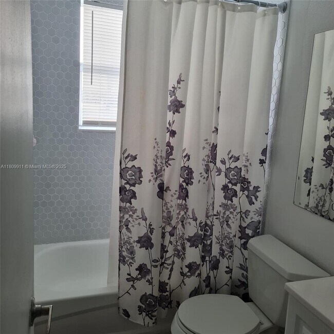 Building Photo - 8080 Tatum Waterway Dr