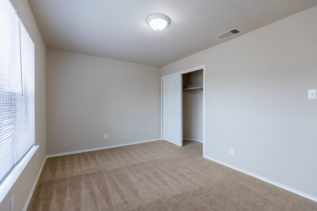 Building Photo - 6447 Miners Hill