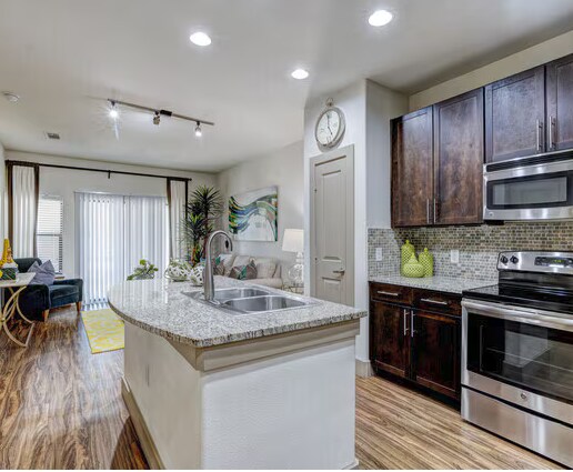 Building Photo - 2511 Greenhouse-390.22