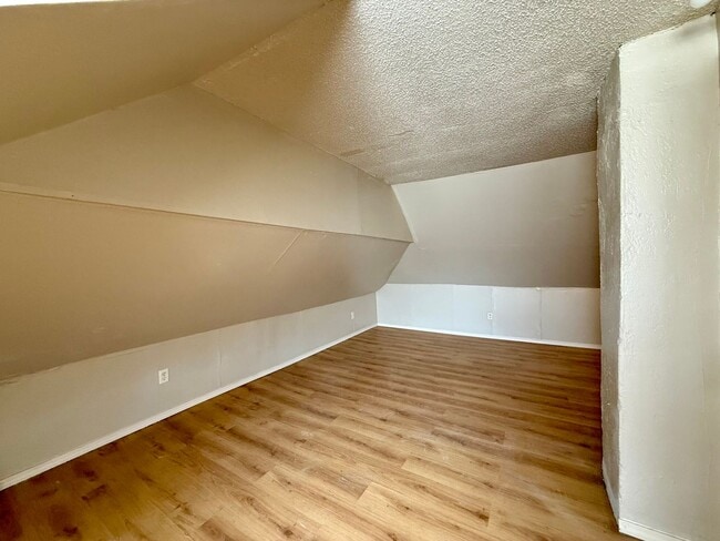 Building Photo - 1445 S Hydraulic Ave