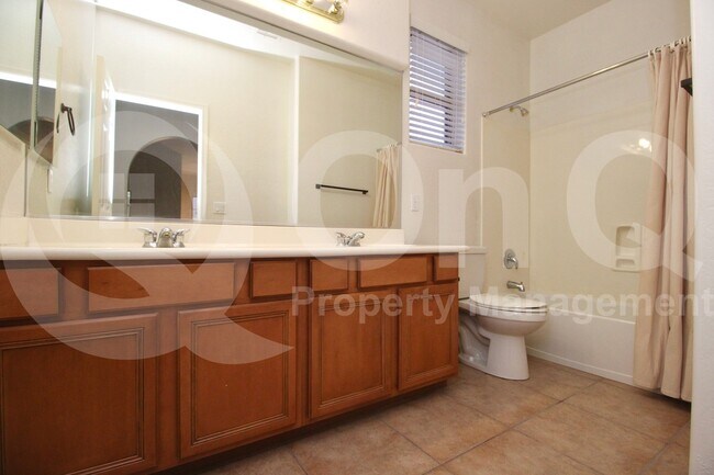 Building Photo - 17008 S 27th Ln