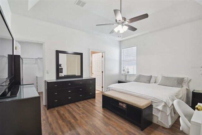 Building Photo - 258 Henley Cir