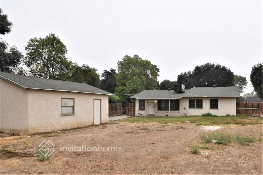 Building Photo - 6910 Malibu Dr