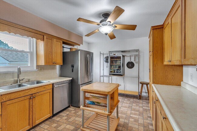 Building Photo - 2231 Wynkoop Dr
