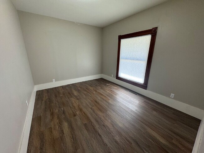 Building Photo - "Charming 4-Bedroom Home in Augusta with S...