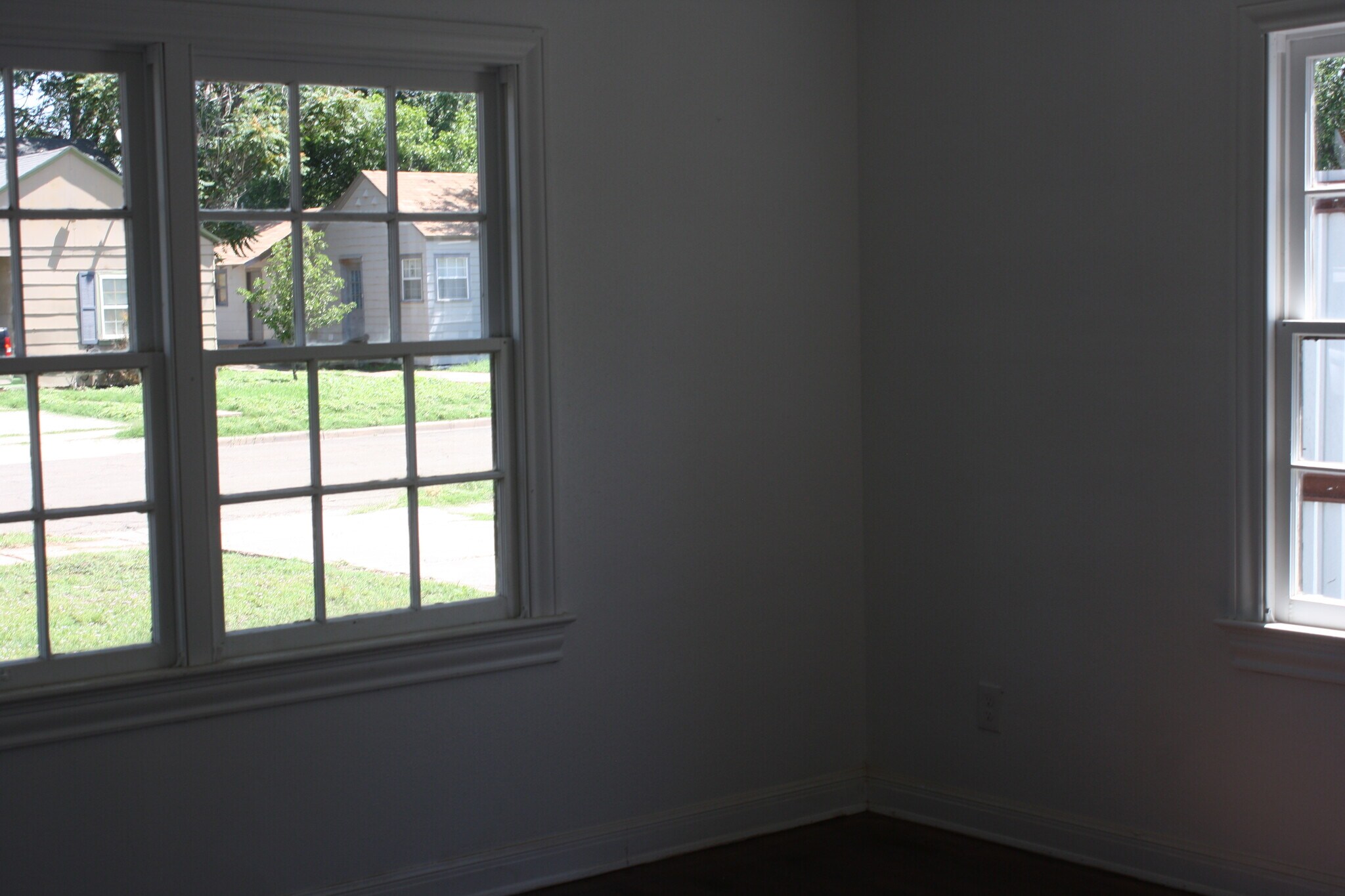 Building Photo - 2221 21st St