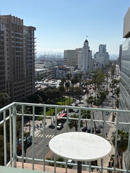 Building Photo - 455 E Ocean Blvd