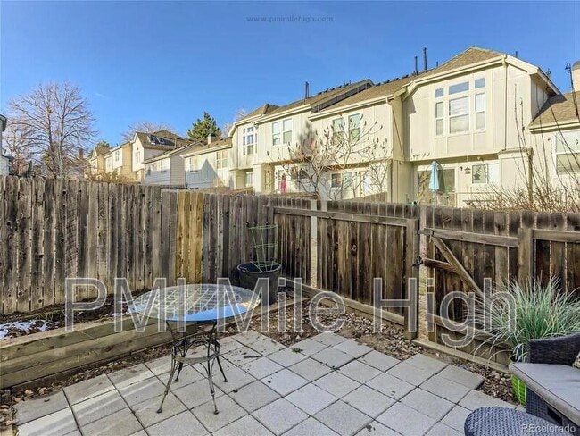 Building Photo - 3054 W 107th Pl