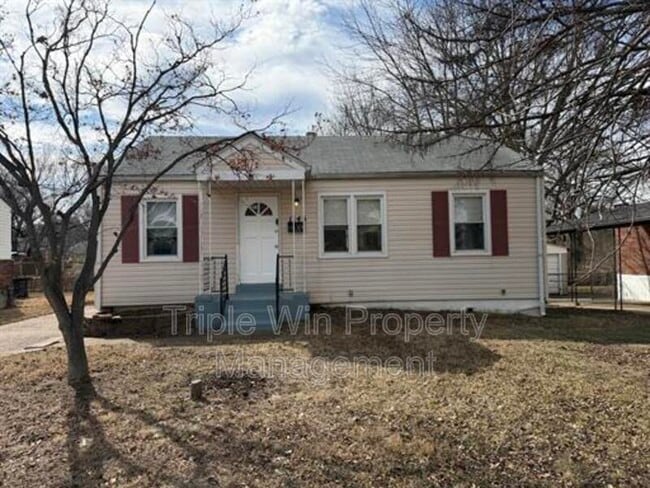 Building Photo - 1145 St Matthew Dr