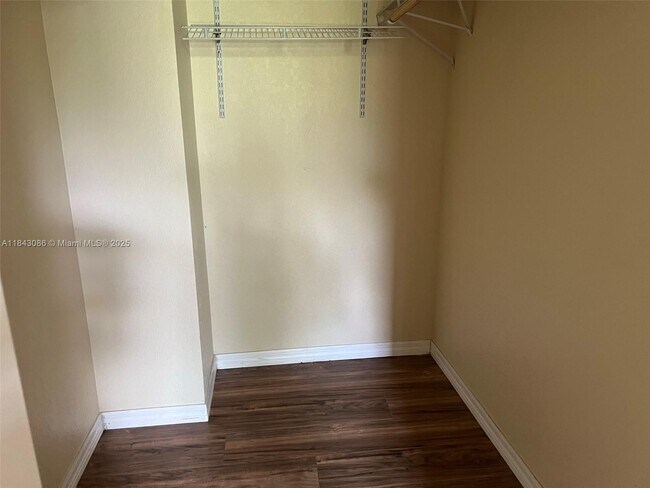 Building Photo - 16620 SW 47th Terrace
