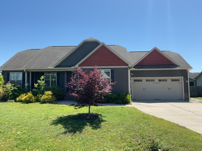 Primary Photo - 15 Hanford Dr