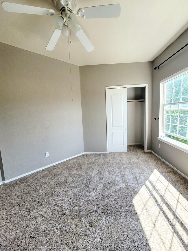 Building Photo - Boastful 3 Bedroom West Side home in gated...