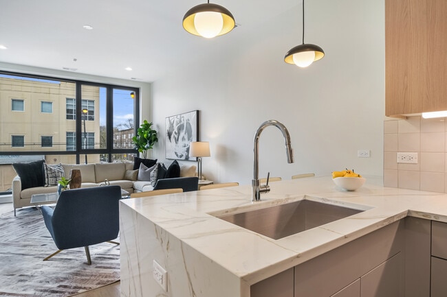 Building Photo - 5753 N Broadway