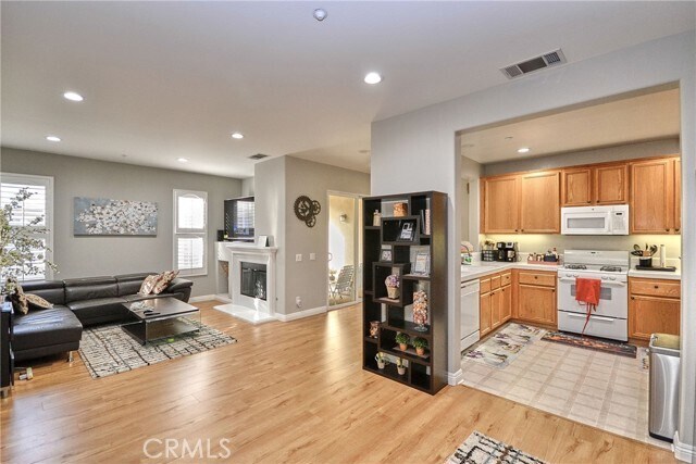 Building Photo - 1288 McFadden Dr
