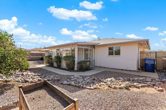 Building Photo - 4530 E Emelita Ave