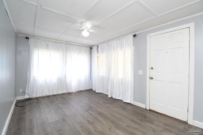 Building Photo - 1475 Bet Raines Rd