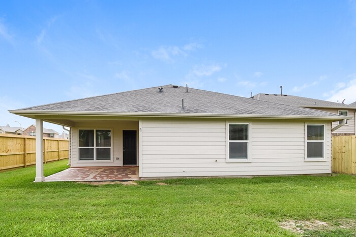 Building Photo - 5047 Gulf Stream Ln