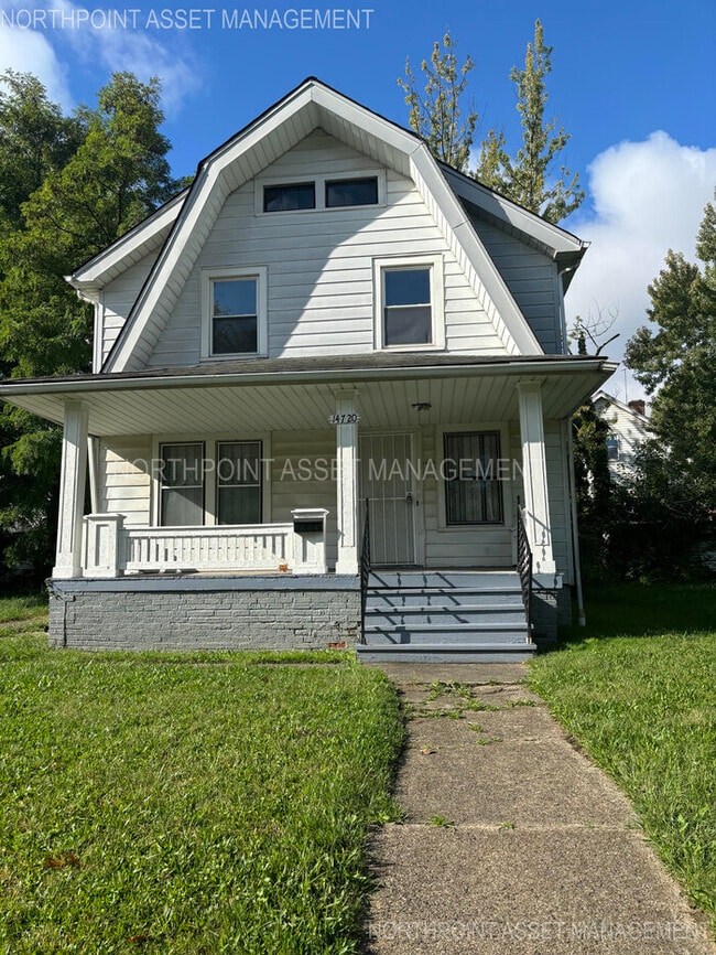 Building Photo - Updated 3 bedroom 1 bathroom in Cleveland