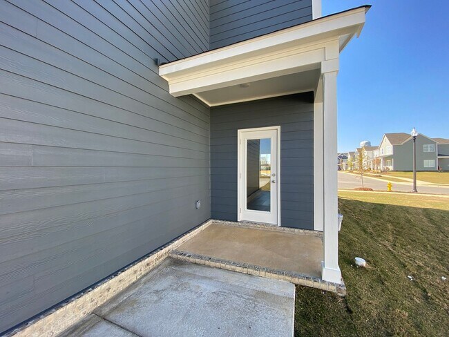 Building Photo - Home for Rent in Pike Road, AL!!! Available to View Now!!!