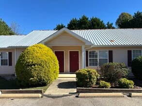 Q - Loving Hill Apartments