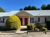 Q - Loving Hill Apartments