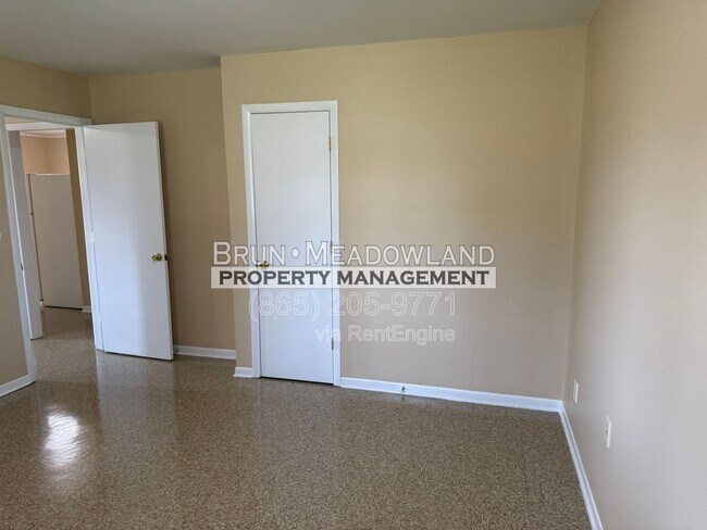 Building Photo - 5200 John Hall Rd