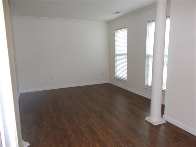 Building Photo - 3700 Wilshire Ln