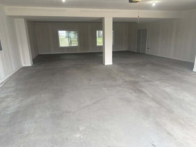 Building Photo - 8879 Primo Ln