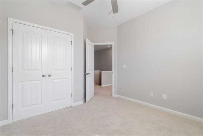 Building Photo - 531 Headwind Wy