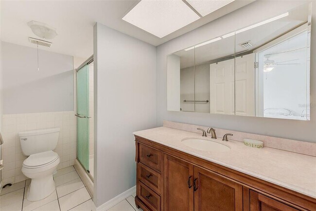 Building Photo - 10215 Regal Dr