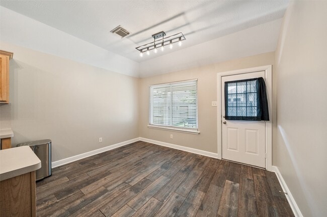 Building Photo - 3427 W Rainmill Dr