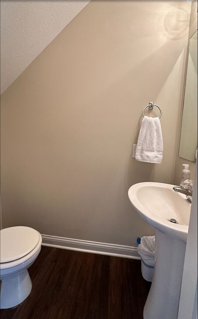 Building Photo - Amazing Location - Downtown Modern Living:...