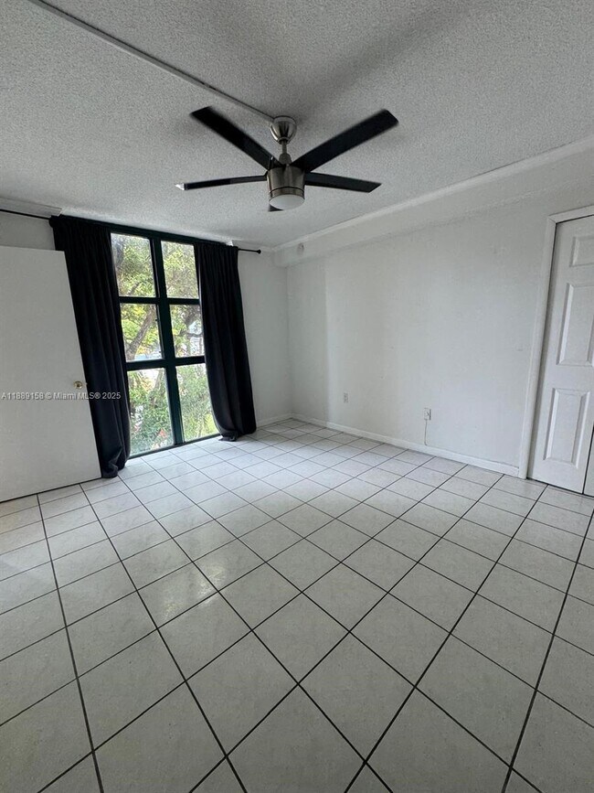 Building Photo - 11750 SW 18th St