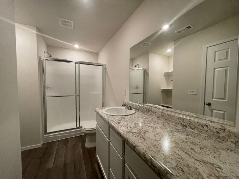 Building Photo - 2609 S Silver St